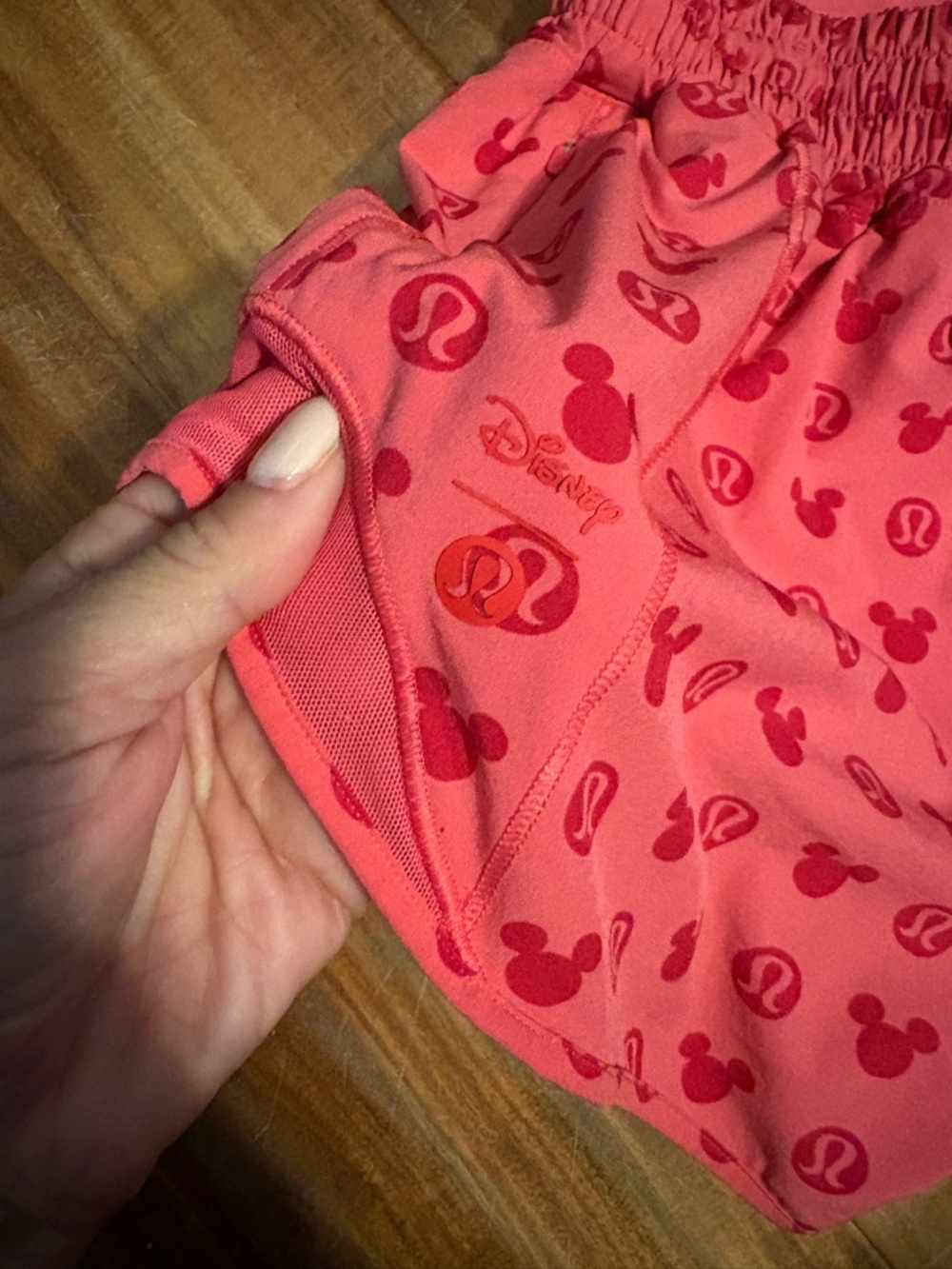 Lululemon Disney Hotty Hot Shorts Pink Mickey Mouse Size 0 Athletic (1226) - Picture 3 of 7